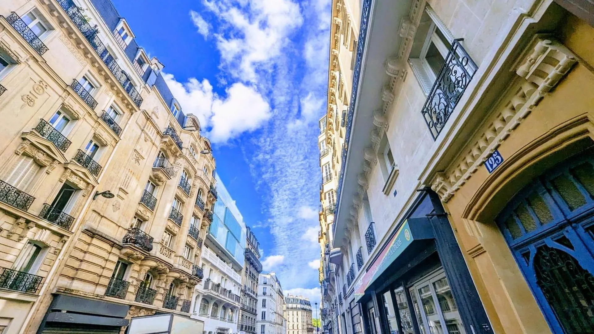 Apartamento Bright And Peaceful Nest Near Montmartre París 0*,  Francia