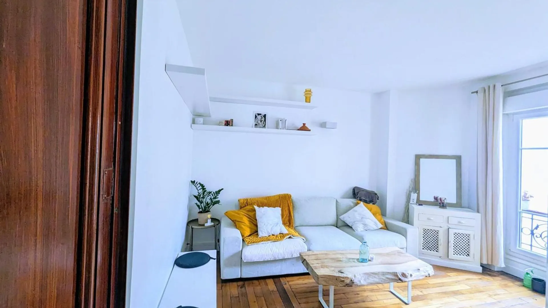 Bright And Peaceful Nest Near Montmartre Apartment Paris